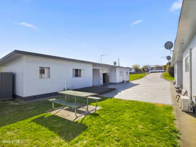 39 & 41 Te Hatepe Avenue, Taupo