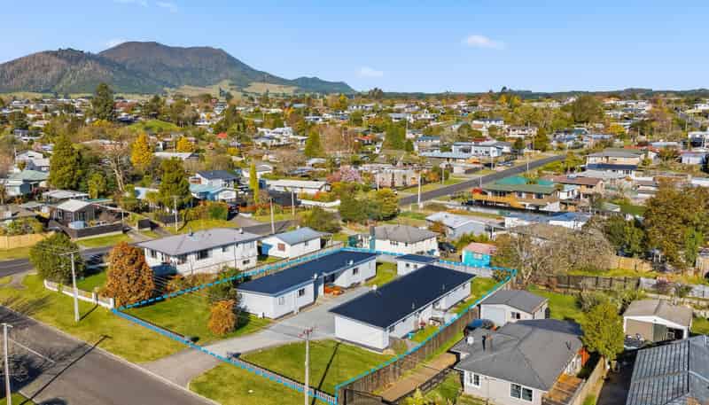 39 & 41 Te Hatepe Avenue, Taupo