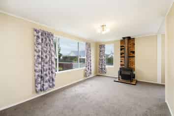 10 Lauder Crescent, Heidelberg