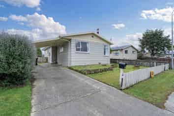 10 Lauder Crescent, Heidelberg