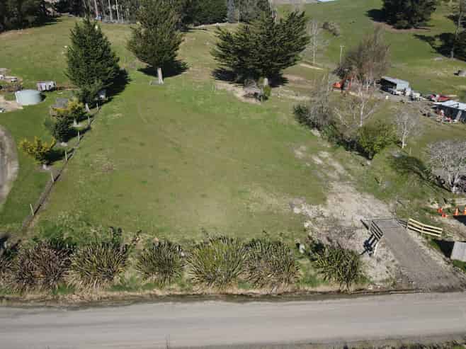 Section 5/ Dunedin Street, Milton