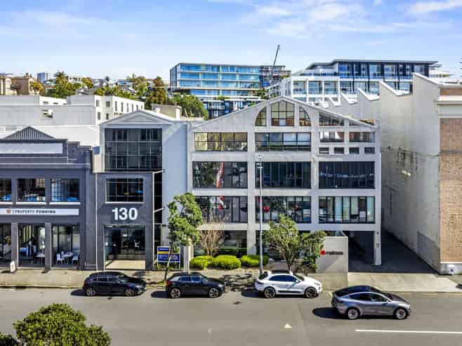 Prime Parnell penthouse office with parking