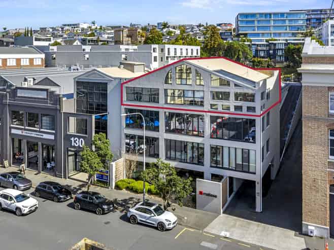 Prime Parnell penthouse office with parking