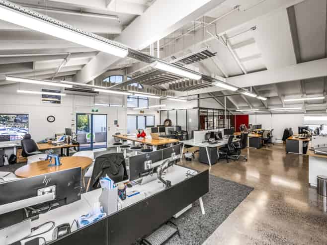 Prime Parnell penthouse office with parking