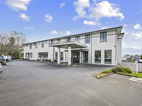 Strategic healthcare investment with landholding