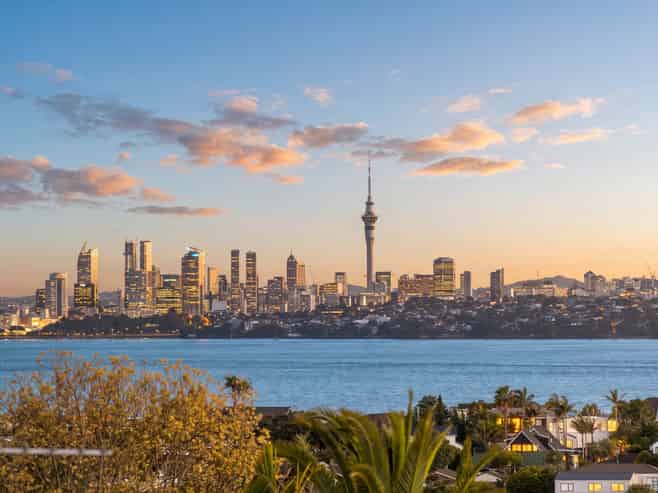 1/133A Hobsonville Road, West Harbour