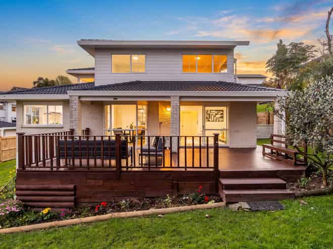 1/133A Hobsonville Road, West Harbour