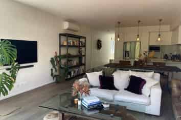 8 Quarters Lane, Beachlands