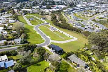 14 Pamu Wera Drive, Stanmore Bay