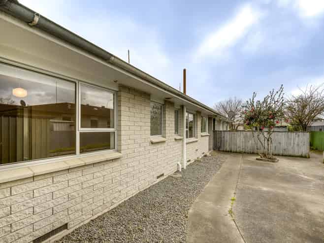 2/303 Nelson Street North, Hastings