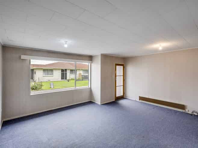 2/303 Nelson Street North, Hastings