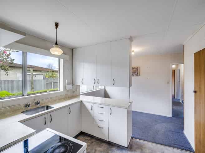 2/303 Nelson Street North, Hastings