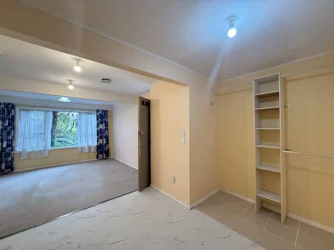 2/11a Hillary Street, Tawa
