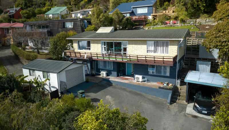 86 Tosswill Road, Tahunanui