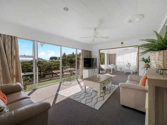 86 Tosswill Road, Tahunanui