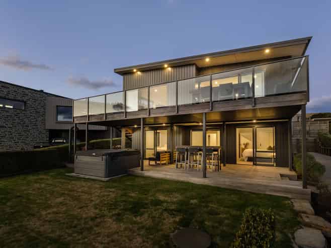 30 Kirimoko Crescent, Wanaka