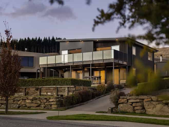 30 Kirimoko Crescent, Wanaka
