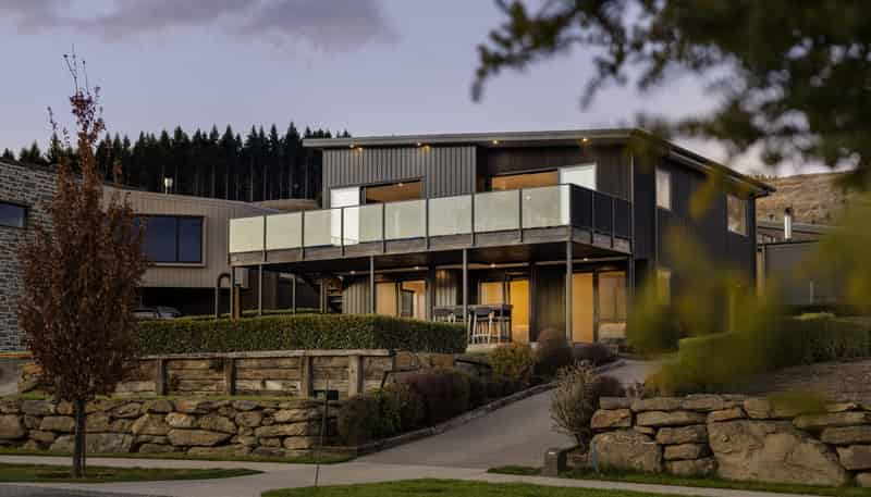 30 Kirimoko Crescent, Wanaka