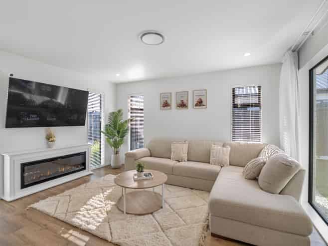 7 Nancy Wake Street, Rolleston