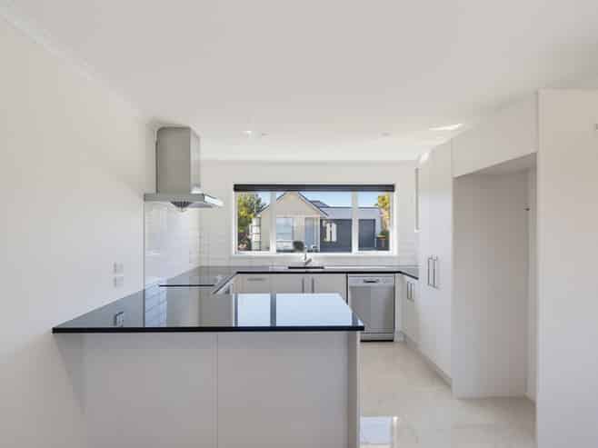 15 Cellars Way, Yaldhurst