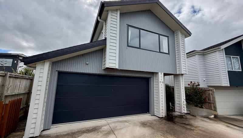 75 Granville Drive, Massey