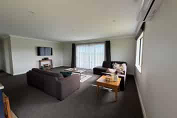 700 Watino Road, Opunake
