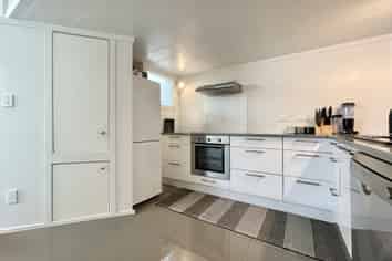 2/70A Tawa Road, One Tree Hill