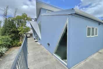 2/70A Tawa Road, One Tree Hill