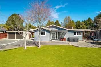 7 Bird Lane, WAKEFIELD
