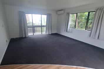 52 Seddon Street, Waikanae