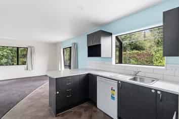52 Seddon Street, Waikanae
