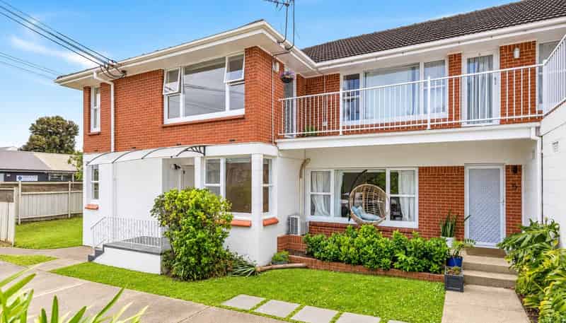 4/15 View Road, Mount Eden