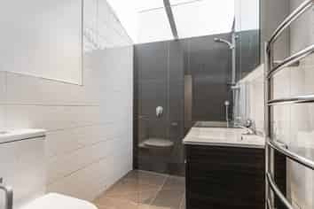 2 Clare Place, Glenfield