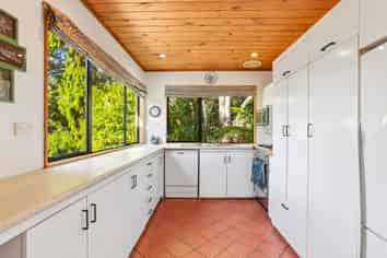 1 Havelle Avenue, Titirangi