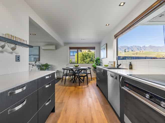 65 Oregon Drive, Kelvin Heights