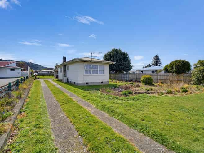 41 Shirley Street, Mangakakahi