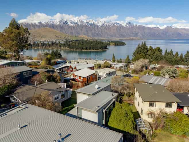 11/89 Thompson Street, Queenstown Central