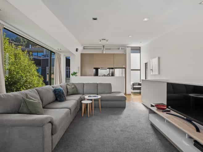 11/89 Thompson Street, Queenstown Central