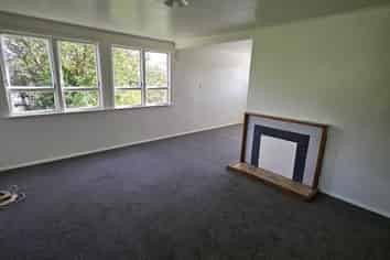 12A Somerset Place, Cannons Creek