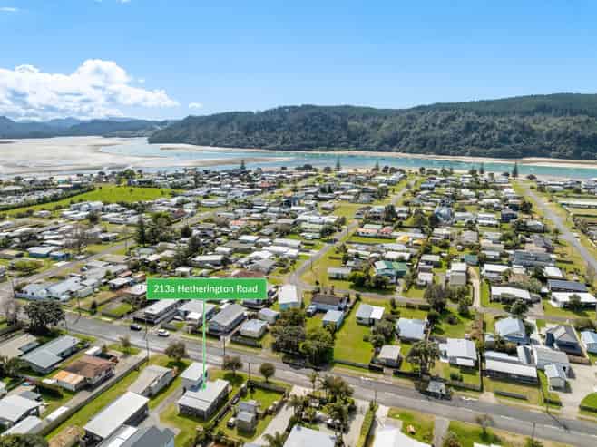 213A Hetherington Road, Whangamata