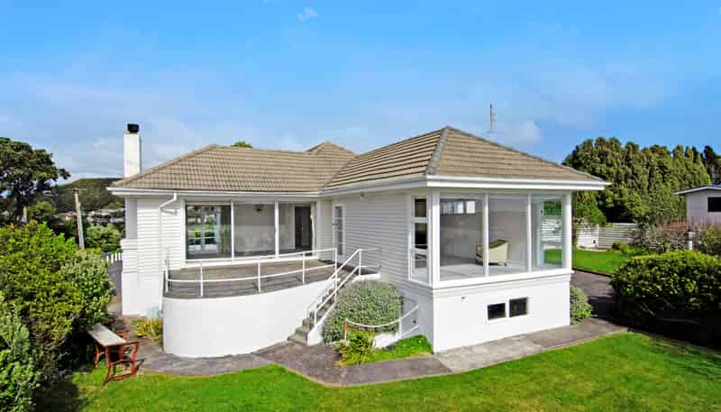 49 Seaview Road, Paremata