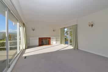 49 Seaview Road, Paremata