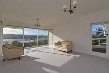 49 Seaview Road, Paremata