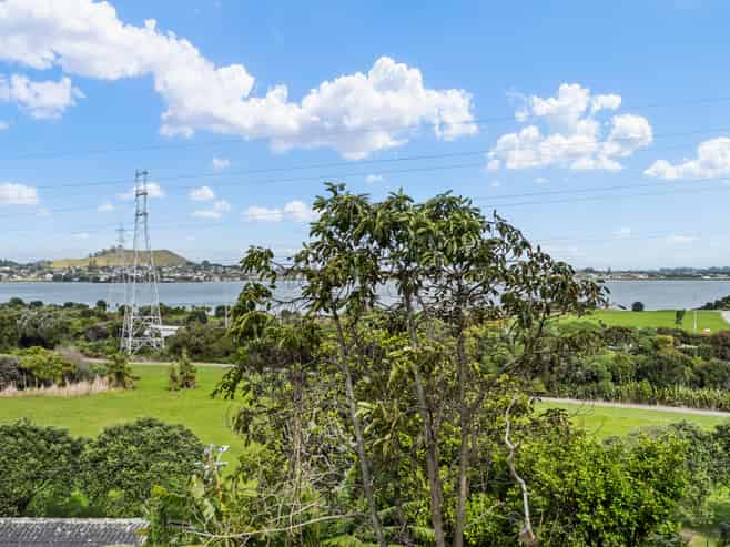 13 Arthur Street, Onehunga
