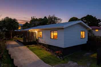 Unit 1/98 Barrys Road, Glendene