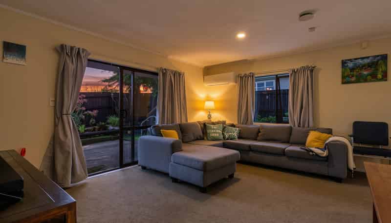 Unit 1/98 Barrys Road, Glendene