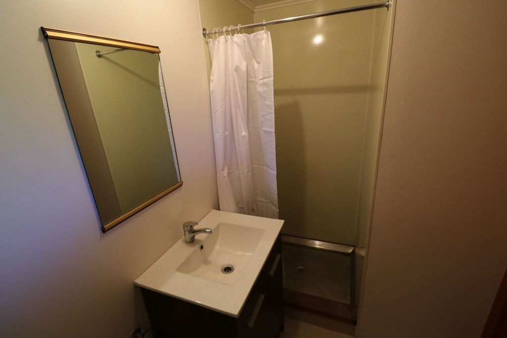 1 Bedroom, 1 Bathroom Studio in Queenstown 3