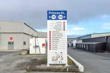 Commercial spaces for lease 
