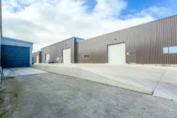 Commercial spaces for lease 