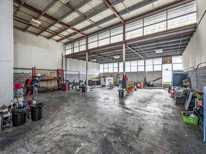 Versatile East Tamaki industrial opportunity